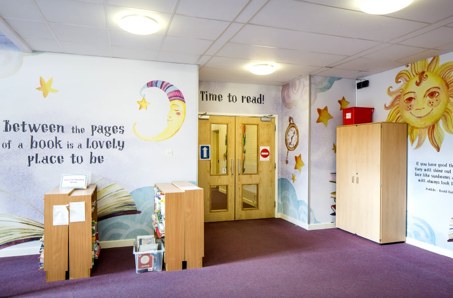 Ravenswood inspiring reading with bespoke library wall art
