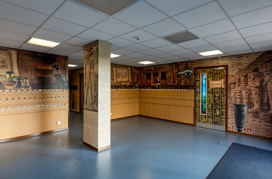Egyptian themed cloakroom