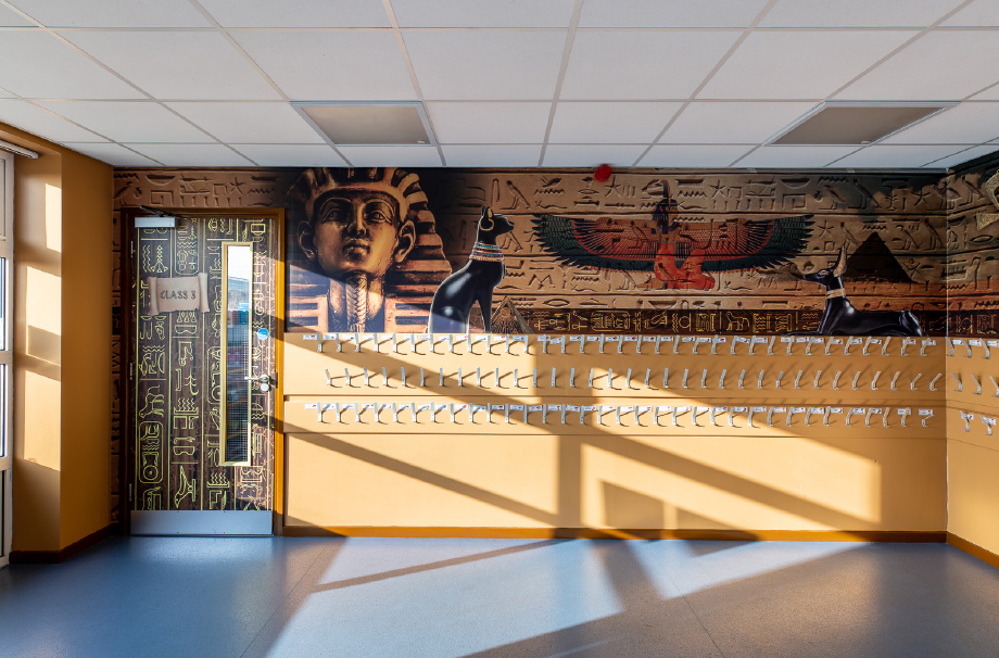 Egyptian themed cloakroom
