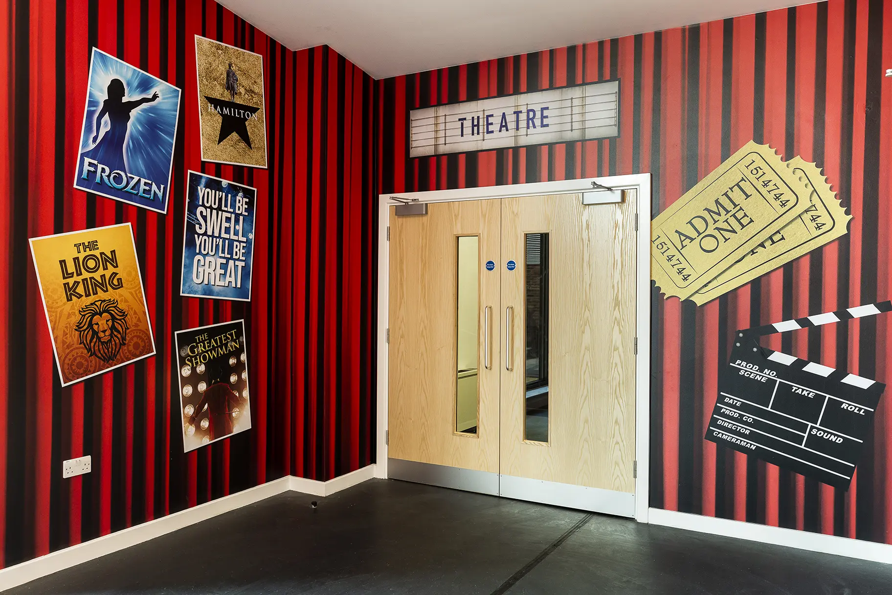 Lee Chapel theatre wall art