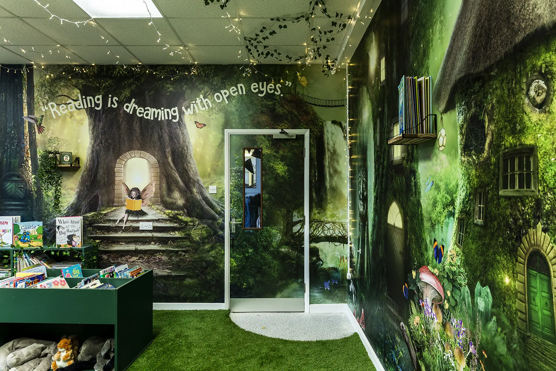 Brookfield Infant School library wall art