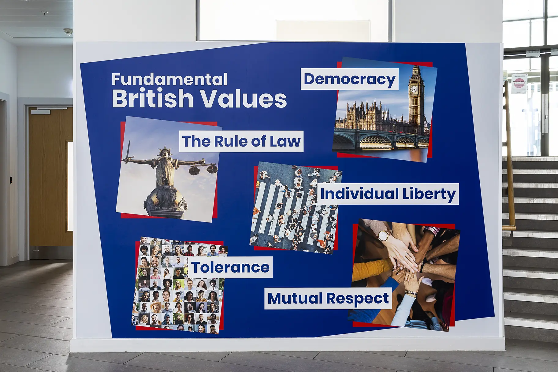 City of London welcome entrance wall art